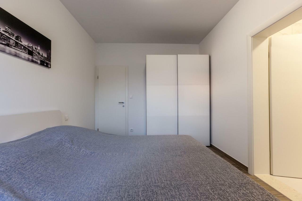 Luxury Villa Aria, Apartment Trogir Bagian luar foto