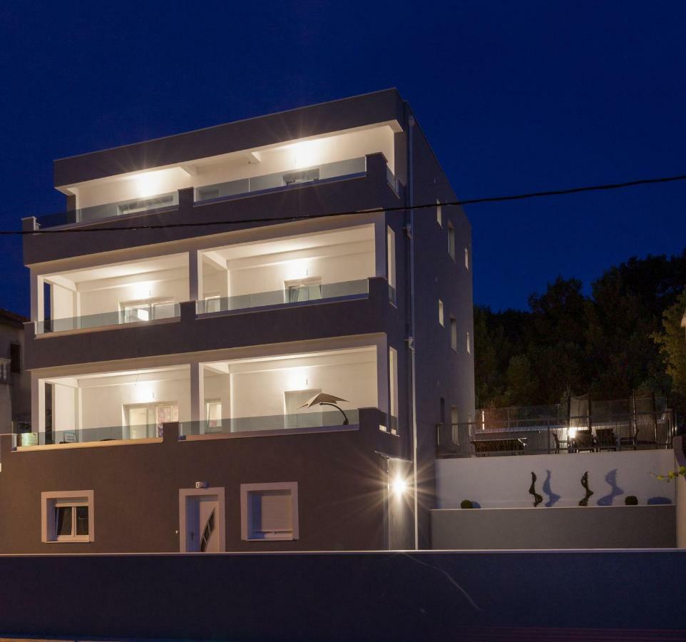 Luxury Villa Aria, Apartment Trogir Bagian luar foto