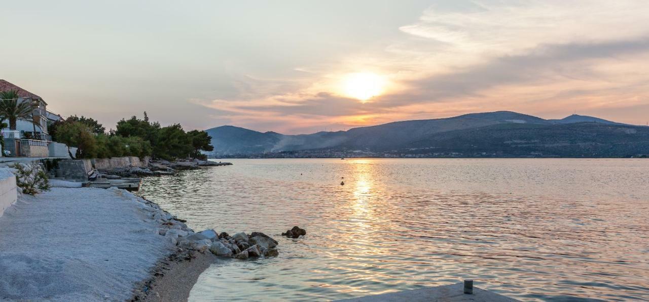 Luxury Villa Aria, Apartment Trogir Bagian luar foto